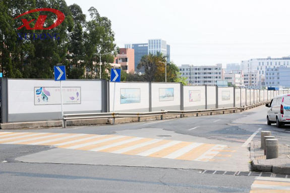 深圳施工圍擋價(jià)格是多少？旭東廠家告訴你