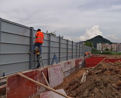 工地建筑圍擋：工程項目的安全環(huán)保小能手，旭東鋼構出品